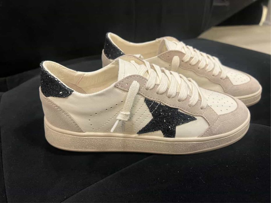Кеди / кросівки під golden goose