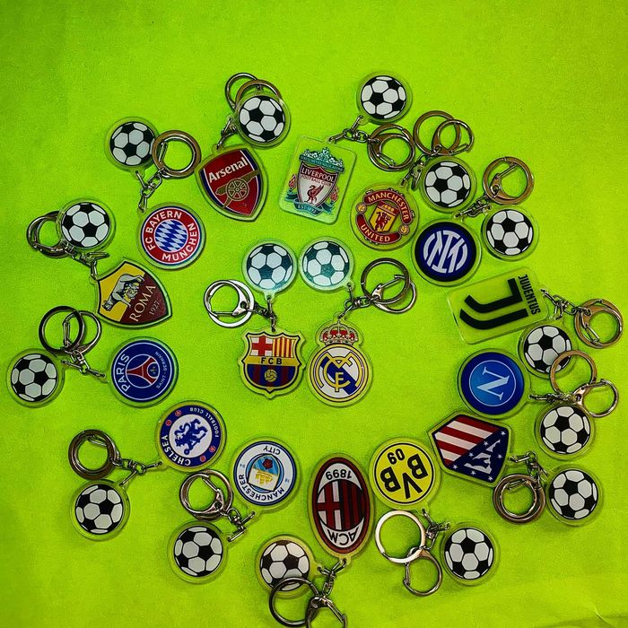 Брелки футбольних клубів