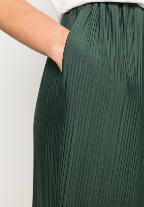 Spodnie plisowane Samsoe Samsoe S