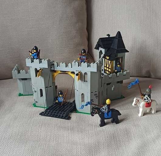 Lego Castle Twierdza Czarnego Sokoła 6074