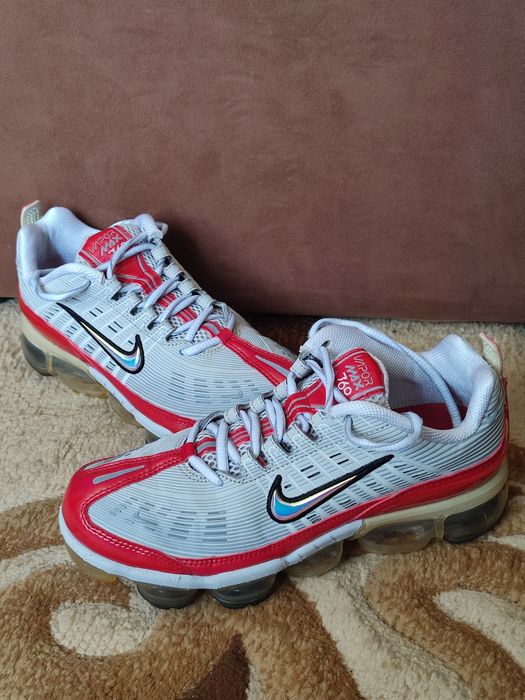 Кросівки Nike Wmns Air VaporMax 360 Grey Red