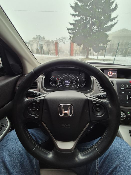 Продам Honda CR-V