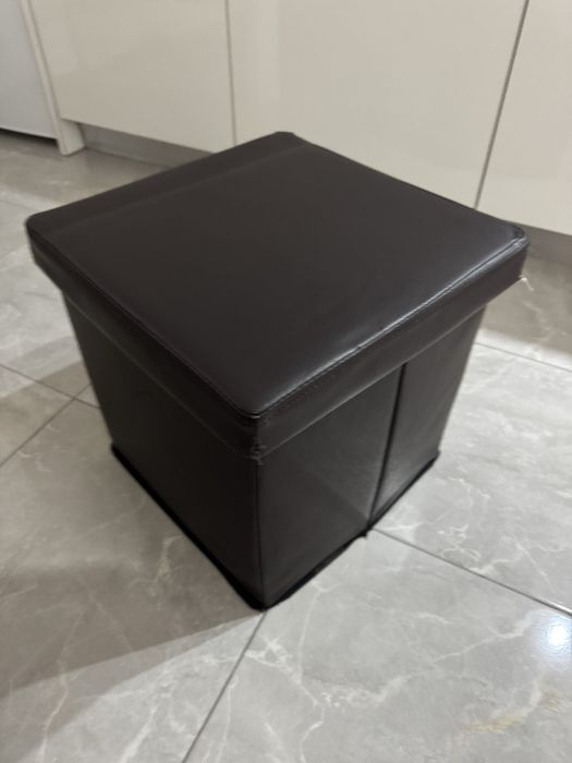 Banco em pele bom estado