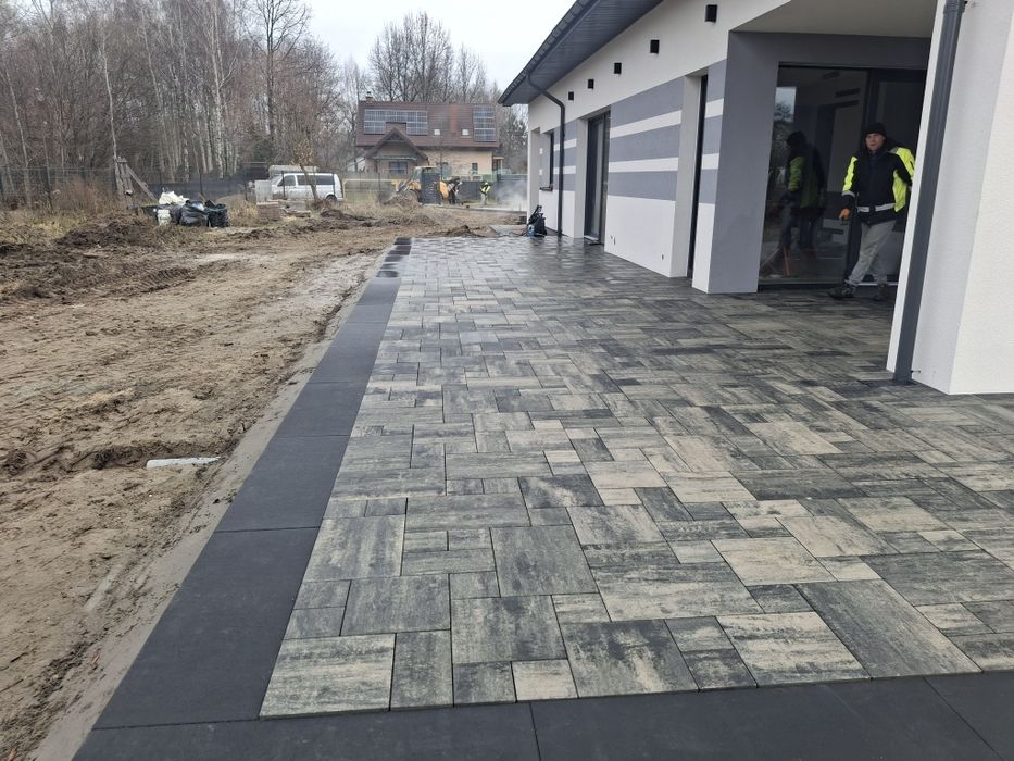 Ukladanie kostki brukowej