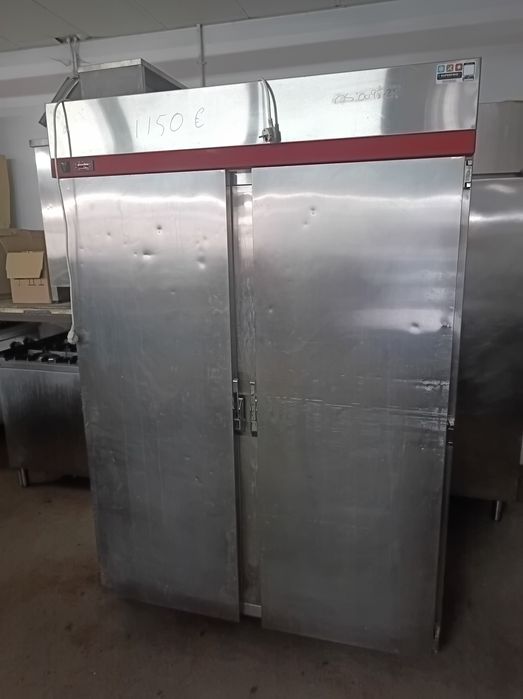 Armário frigorífico 2 portas