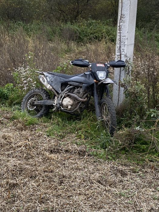 мотоцикл кові старт 250