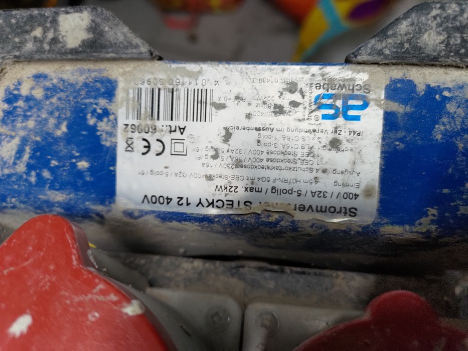 Pimenteiro semi novo.