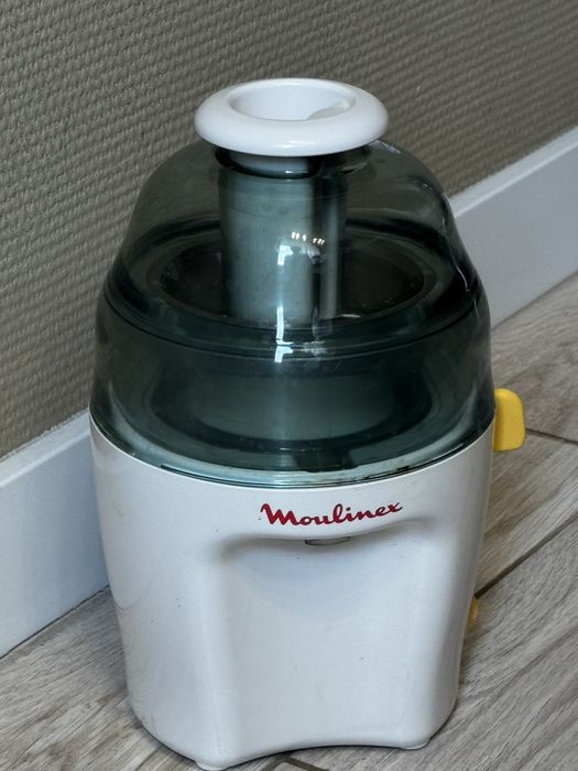 Соковитичкач Moulinex JU210088