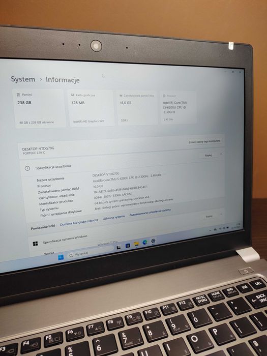 ULTRASMUKŁY LAPTOP | Toshiba | 13,3" FHD | i5-6GEN | 16GB RAM | 256SSD