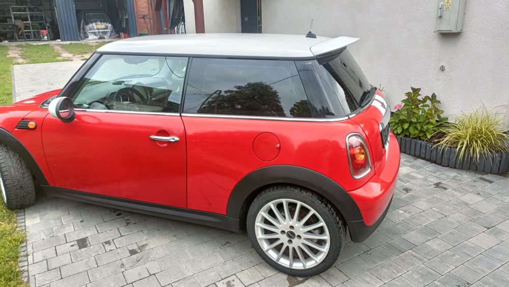 Mini One R56 1.6 benzyna