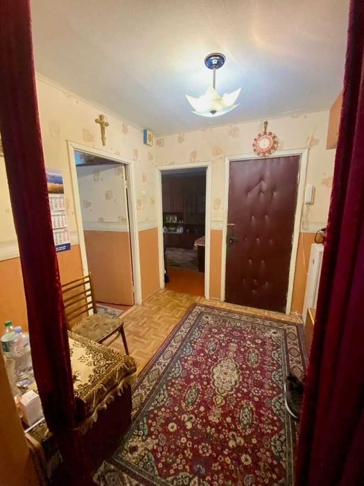 Довгострокова аренда 3-ех кімнатна квартира