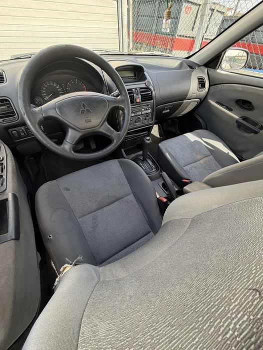 Mitsubishi Carisma 1.6 SilverLine