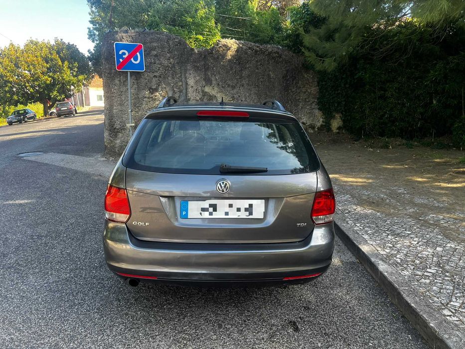 Volkswagen Golf VI 1.6 TDI Confortline (1 Registo) - Excelente Estado Geral