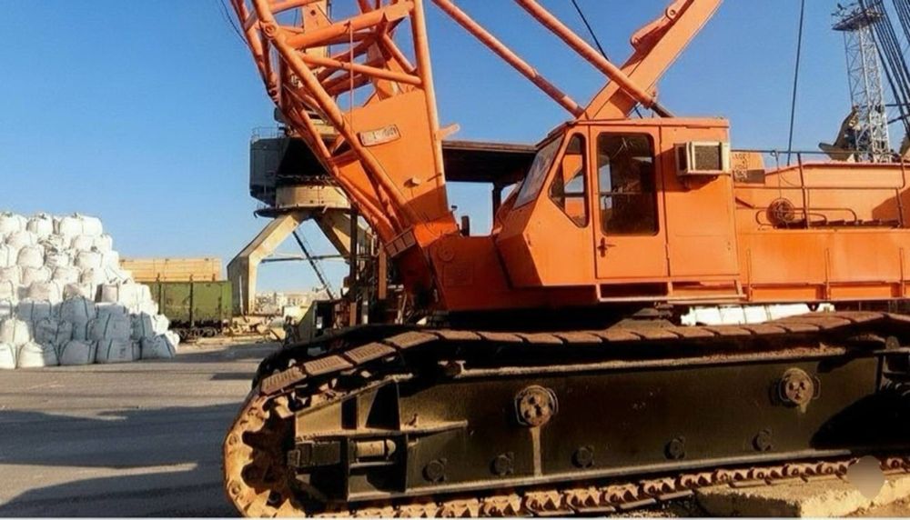НЕДОРОГИЕ Услуги крана СКГ-100, аренда крана, гусеничный кран в Днепре