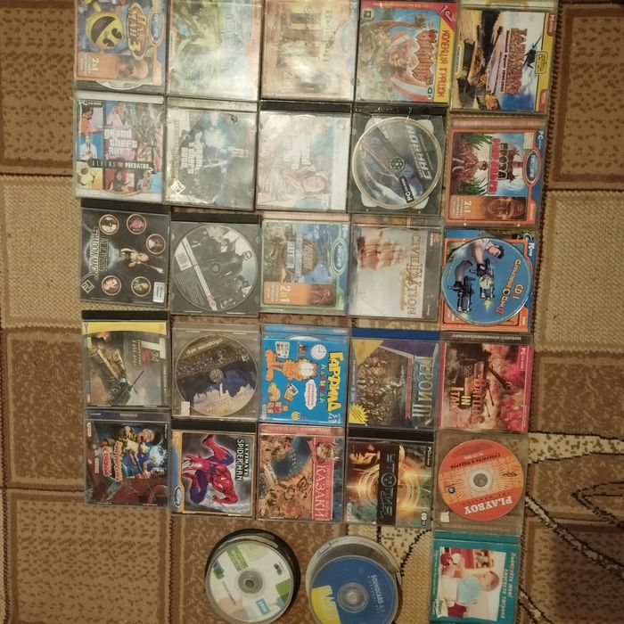 --DVD-CD диски--