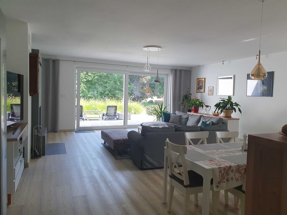 Nowy dom, siedlisko - blisko Warszawy