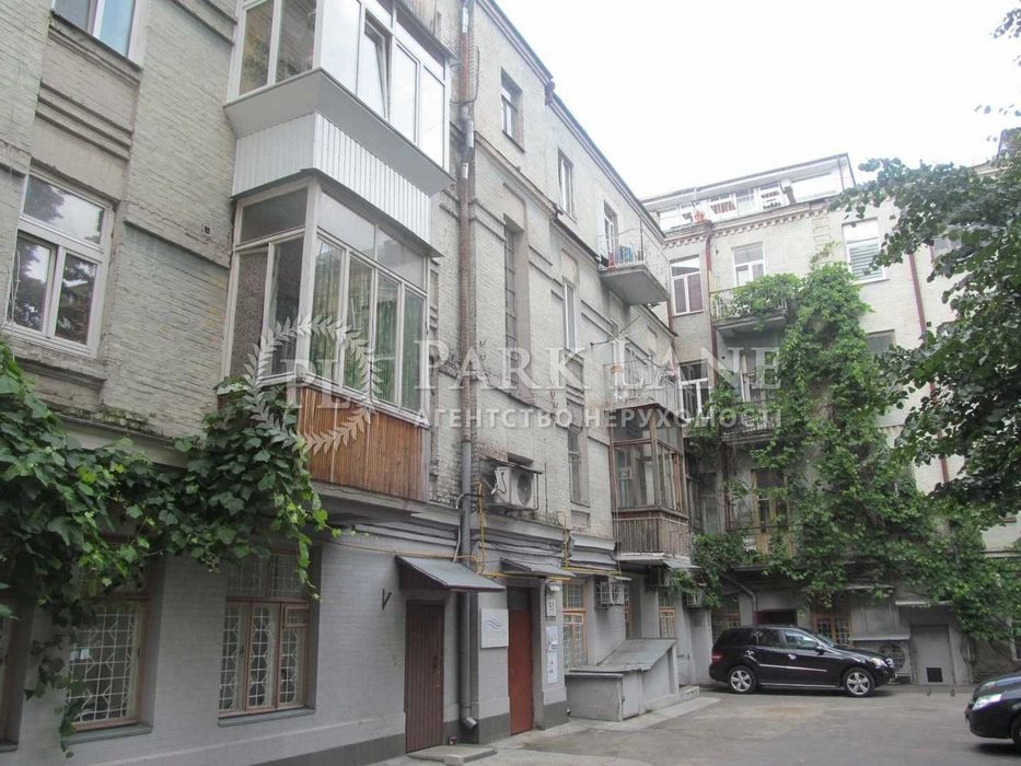 Продам 2к ремонт Поділ вул Верхній Вал 50А Метро Контрактова Площа-7хв