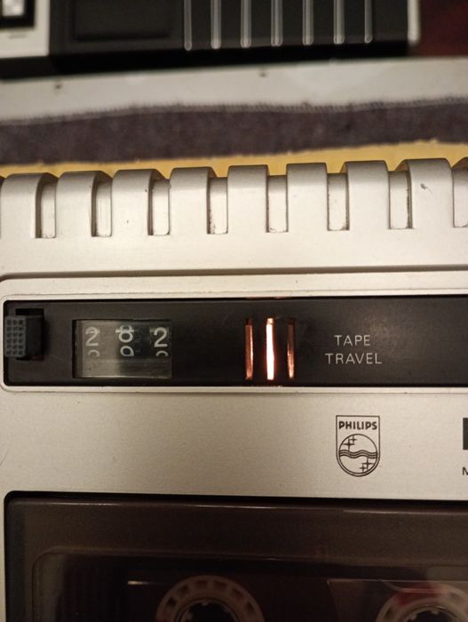 Deck cassetes Philips N2511