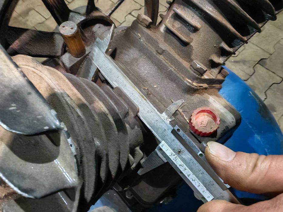 Sprezarka do kompresora pompa powietrza 2 tloki dwutlokowa Krakow