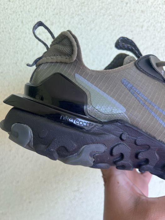 Nike React Vison Olive
