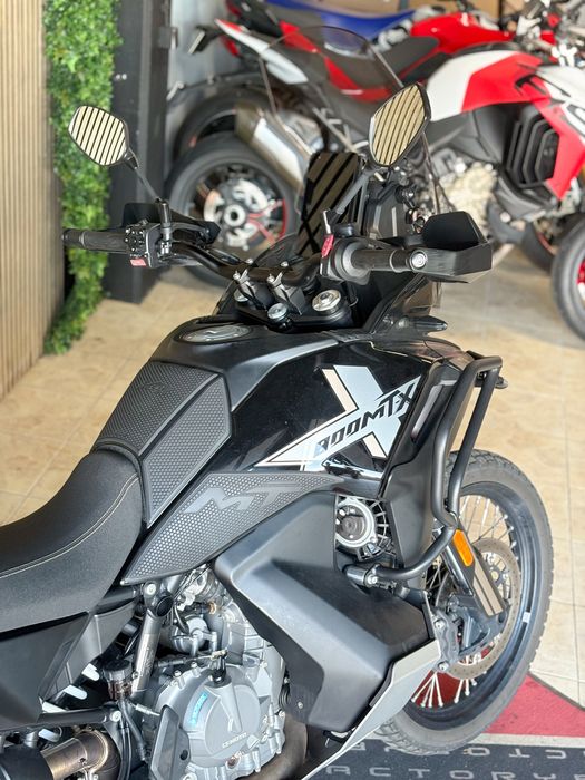 CFmoto 800 MT-X como nova