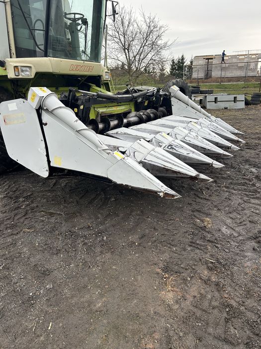 Przystawka do kukurydzy grecav claas lexion capello geringhoff