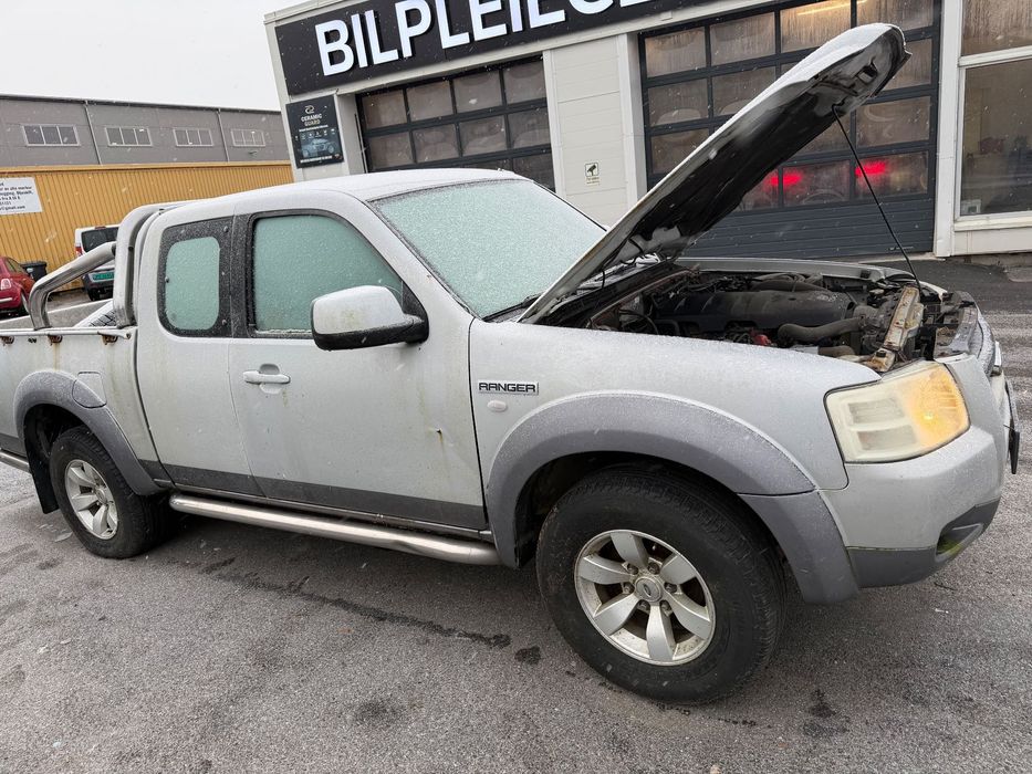 L200 Nissan Navara Ford Ranger