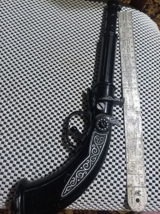 Мушкет сувенірний.