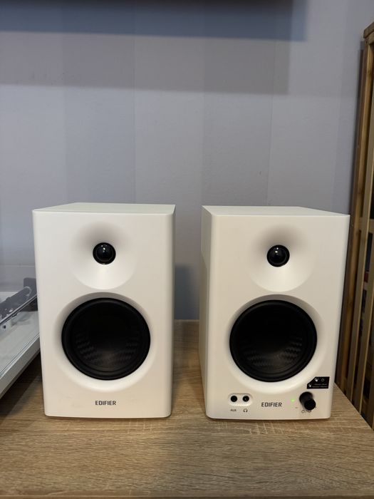 Акустичні колонки Edifier MR4 White (студійні монітори)