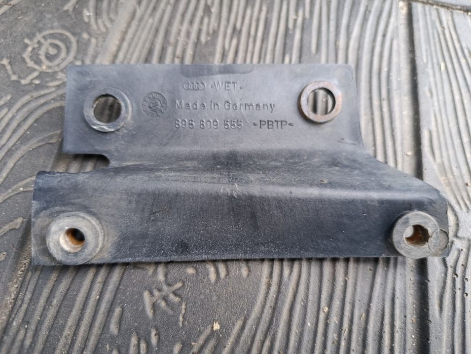 Mocowanie zderzaka Audi 80 Cabrio coupe