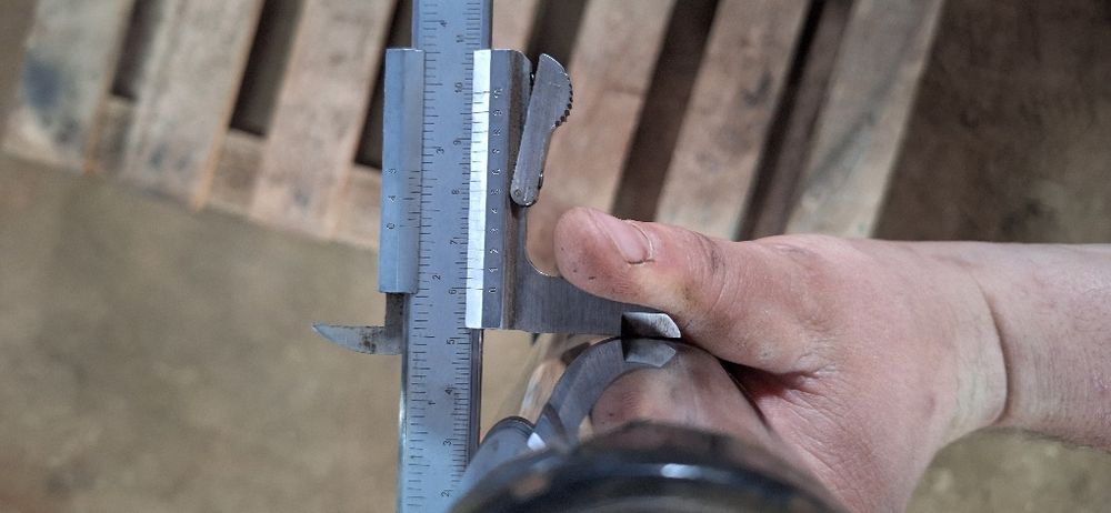 Siłownik hydrauliczny fi60mm