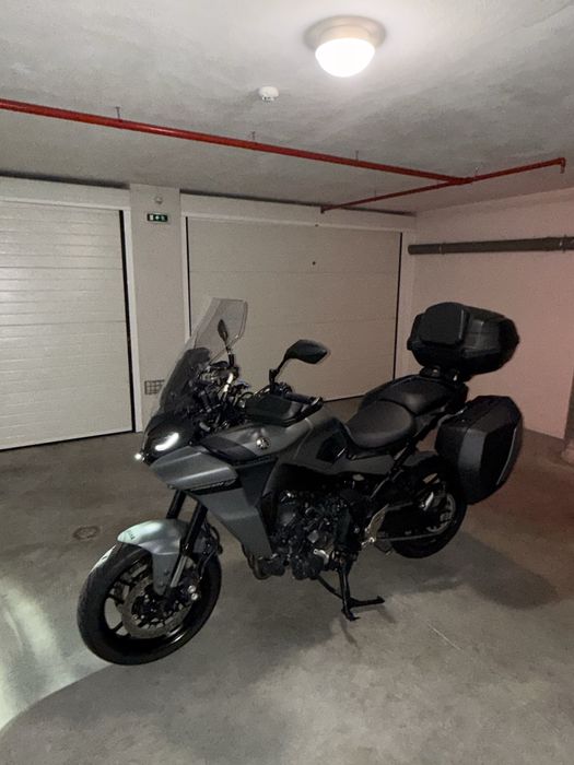 Yamaha Tracer 9 Pack Travel + Akrapovic