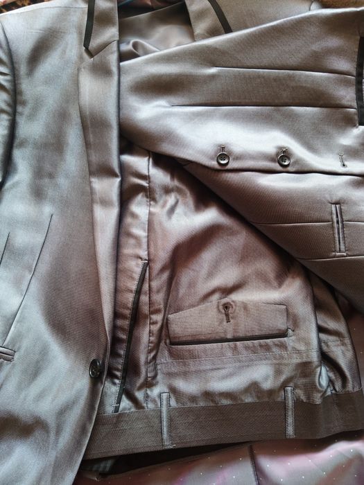 Костюм тройка подростковый