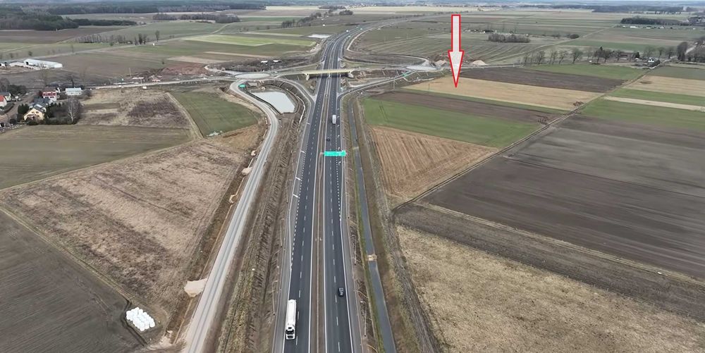 Działka o pow. 0,8948 ha - bezpośrednio przy węźle drogi S6 Sławno-Wschód