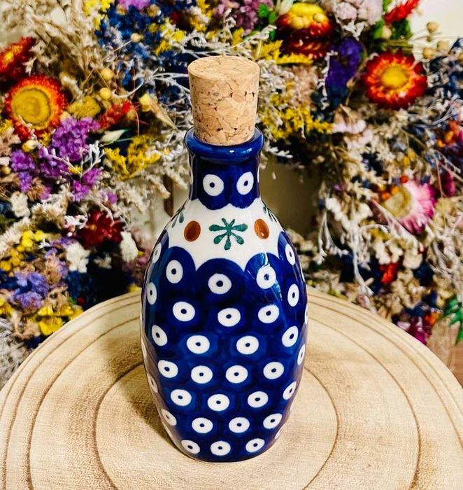 Ceramika Bolesławiec. Butelka 220 ml (2353)