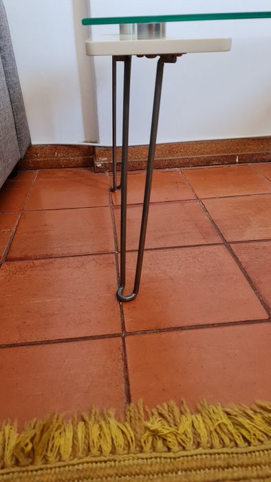 Mesa de vidro de centro de sala