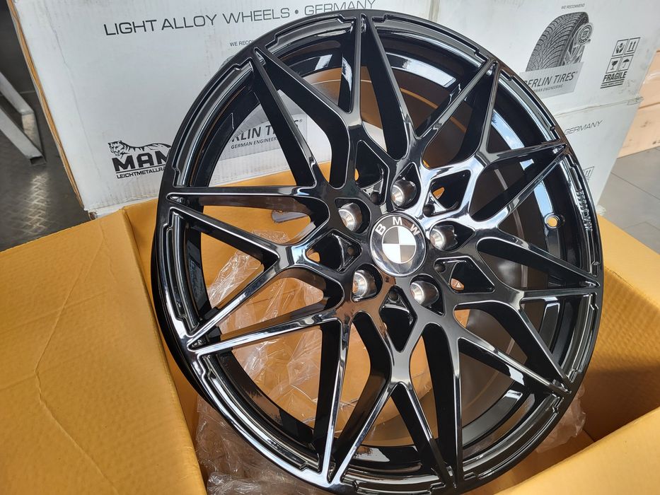 Felgi 18 BMW F30 F31 F35 F32 F33 F10 F11 F12 F01 F02 F04 X1 E84 Z4 5x120 ET35 Mam b2