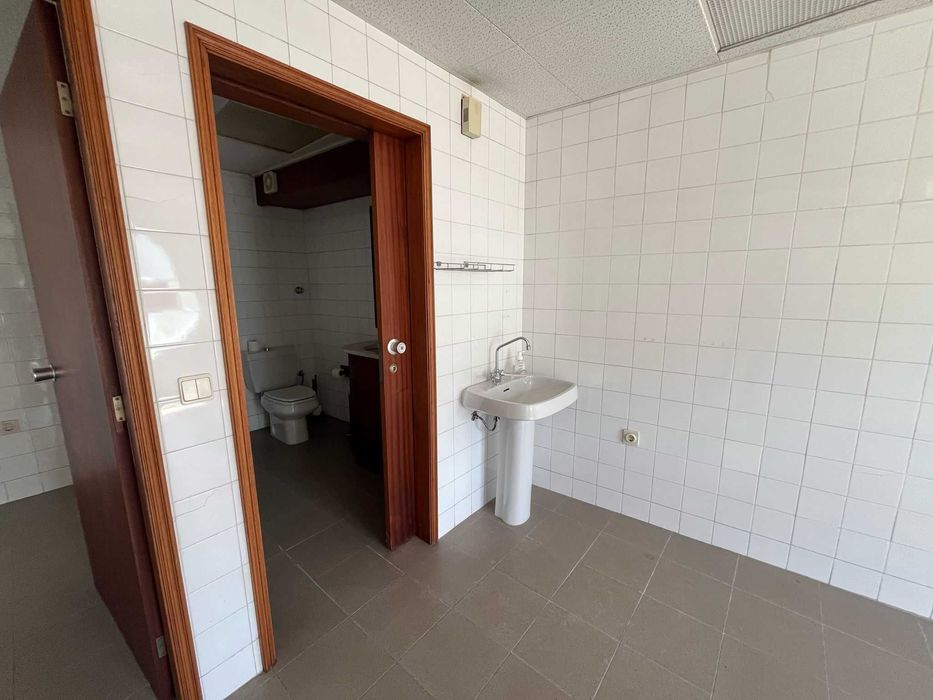 Espaço para Arrendar em Vila Nova de Famalicão