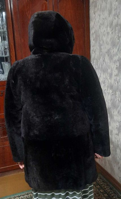 Мутонова шубка з капюшоном "Alvieri Armani By ISIN"