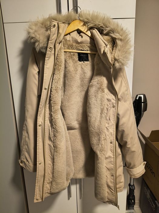 Kurtka parka zimowa ocieplana Mohito 40