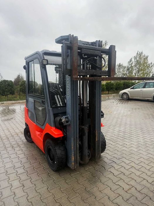 wózek widłowy TOYOTA 7FGF18 LPG 1800kg Triplex 4.70m 9900mtg 2004 rok