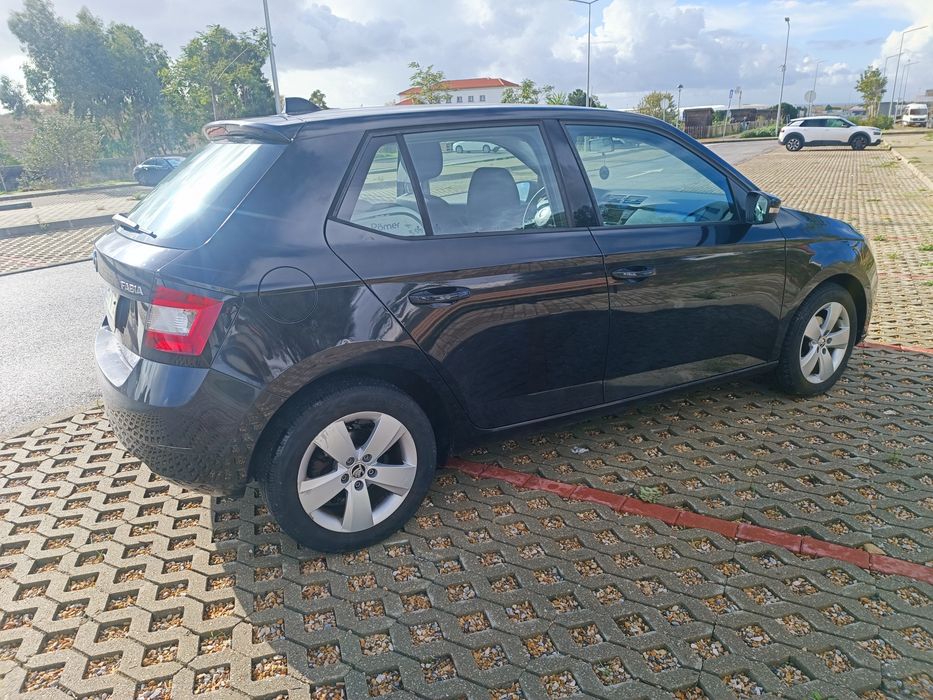 Skoda Fabia — fotografia 4