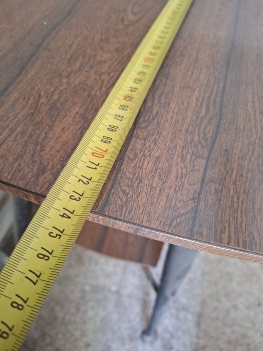 Mesa de apoio sala
