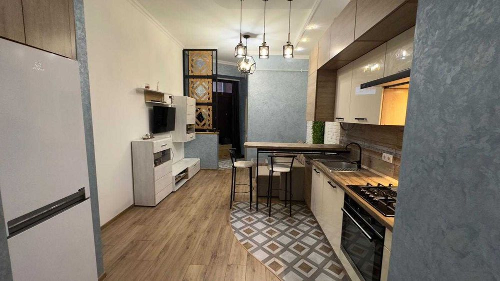 Оренда 1 кім. квартири з паркомісцем у центрі, вул. М.Вовчка, Львів