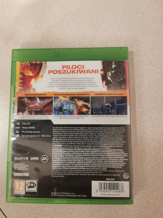 Gra squadrons na Xbox One I Xbox series x