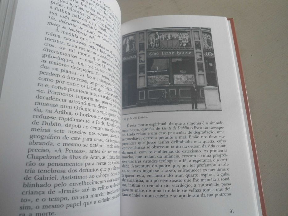 Joyce por Jean Paris