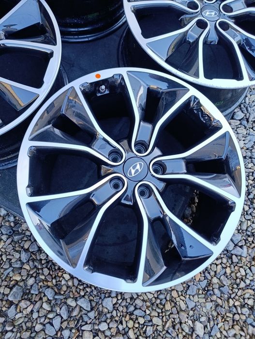Диски 5*114.3 R19 Hyundai