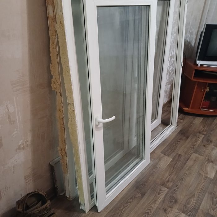 Продам б/у металопластикові вікна