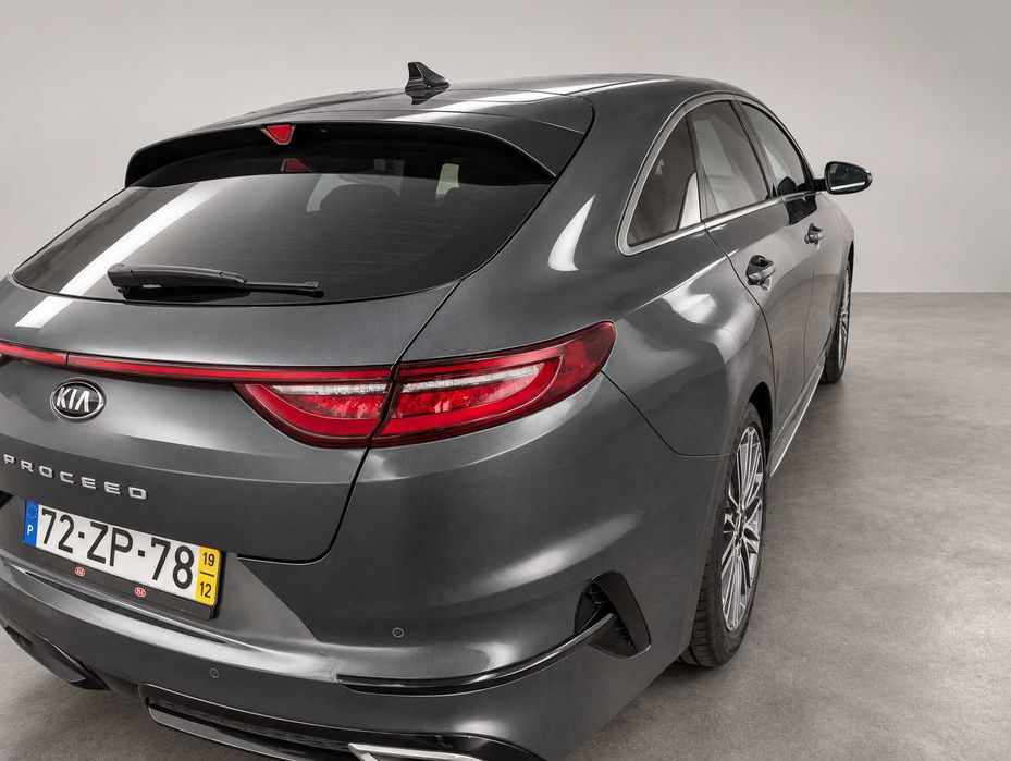 Kia ProCeed GT Line Automático | Dezembro 2019 | 16.750 €