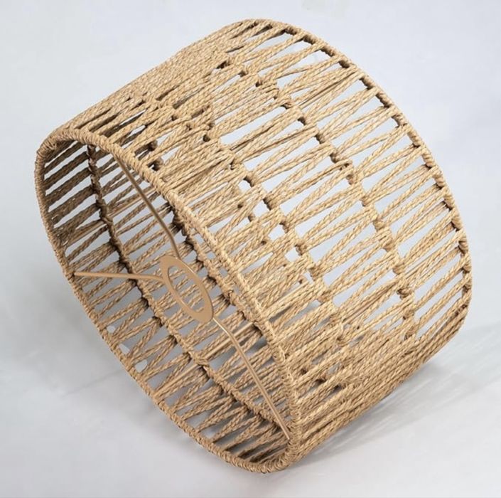 Abajur Boho em Rattan Osasy – Elegância Natural e Aconchegante